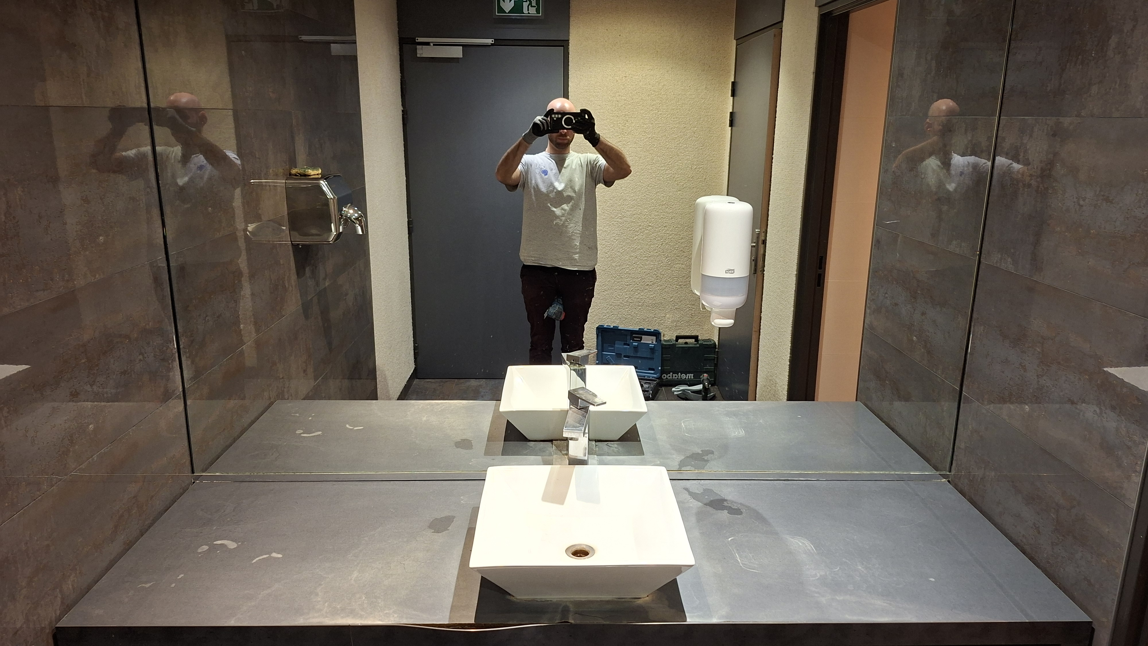 Avant - Sanitaire